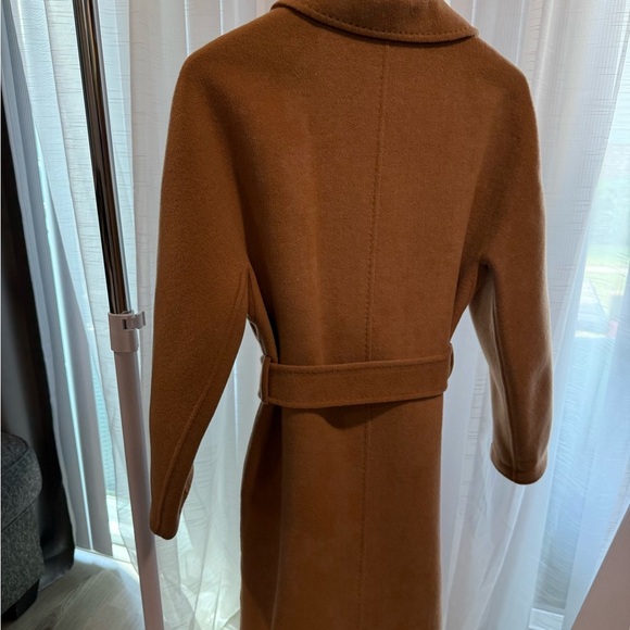 Brown Belted 100% wool Coat - Picture 3 of 8